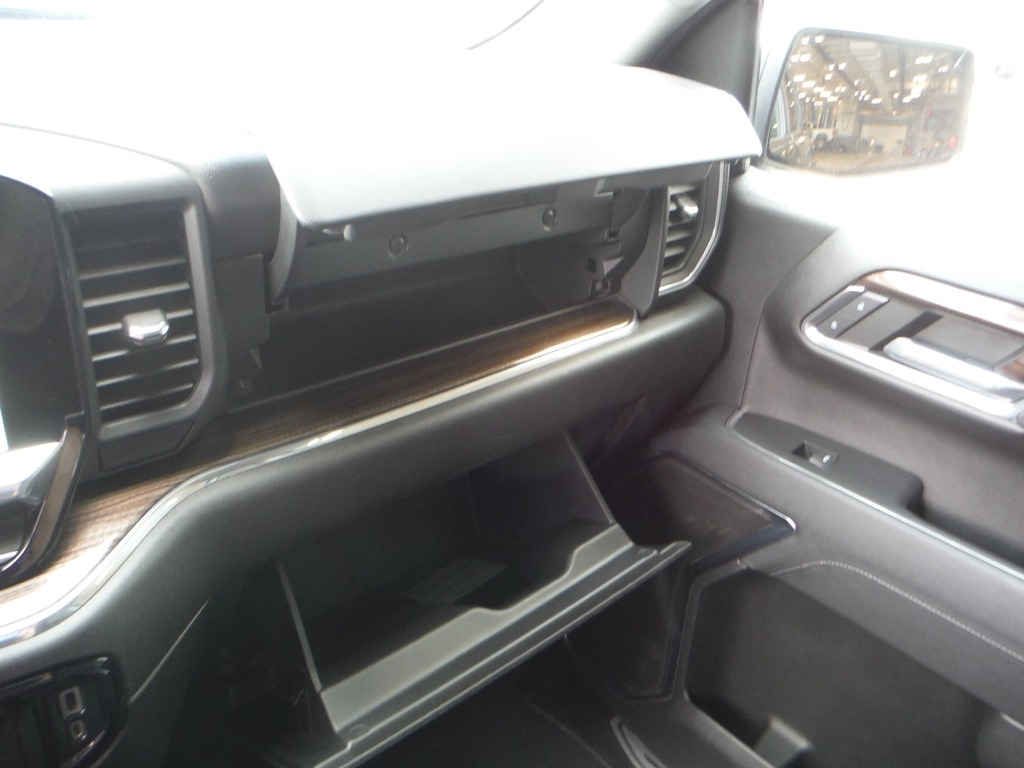 2023 Chevrolet Silverado 1500 image 36