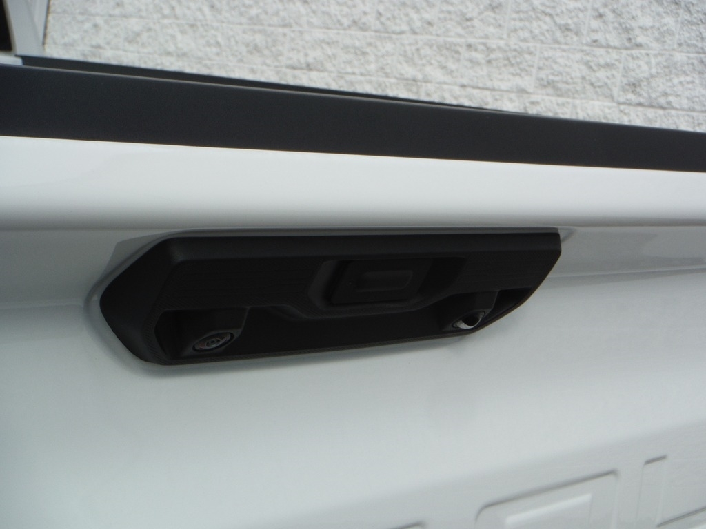 2026 Chevrolet Silverado 1500 image 12