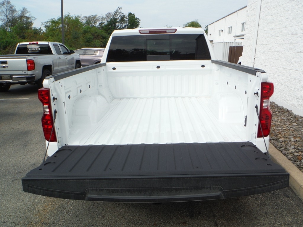 2026 Chevrolet Silverado 1500 image 15