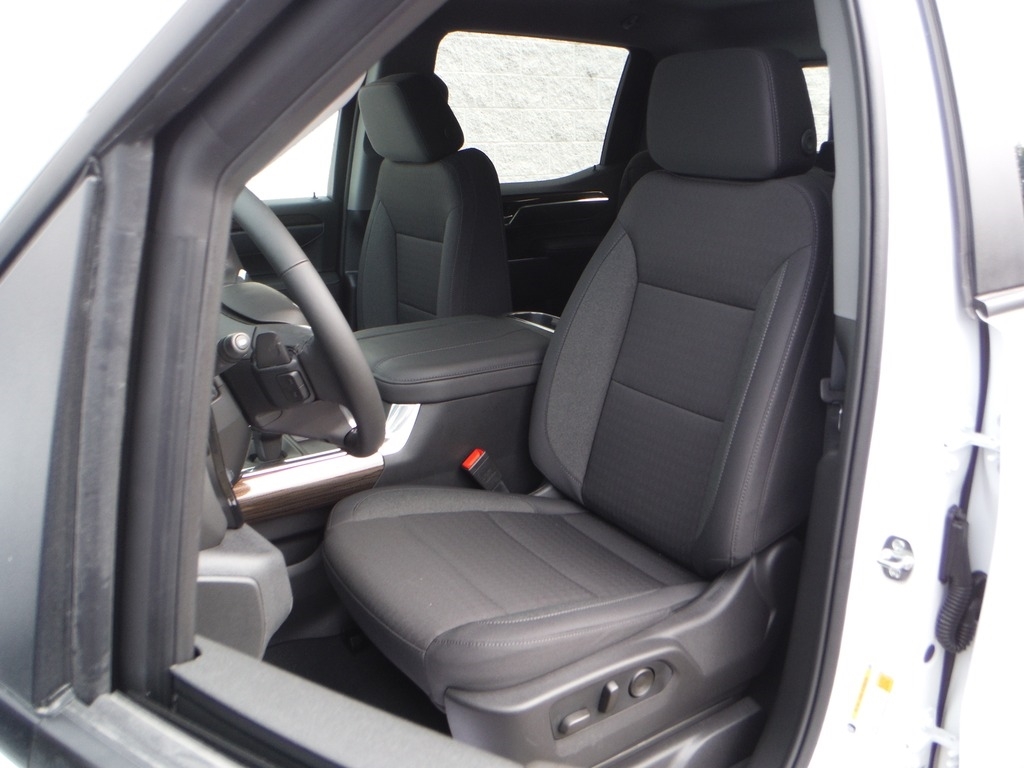 2026 Chevrolet Silverado 1500 image 19