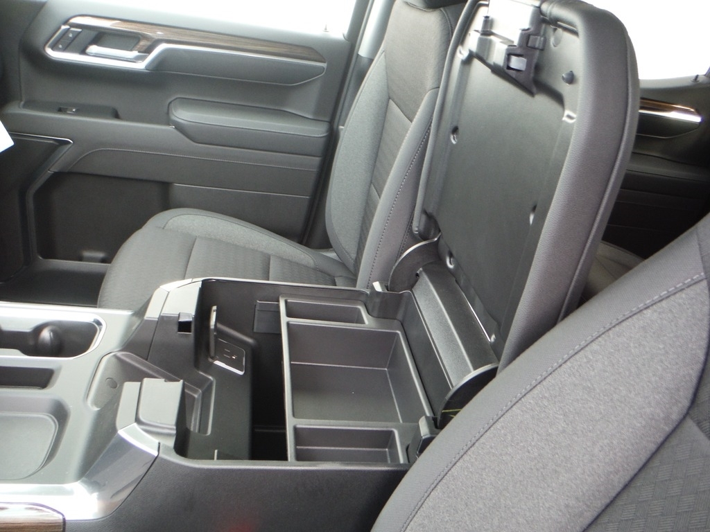 2026 Chevrolet Silverado 1500 image 24