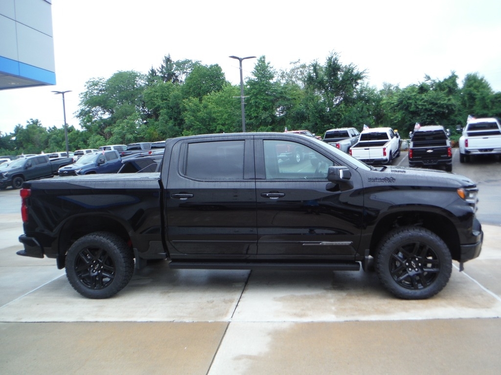 2026 Chevrolet Silverado 1500 image 12