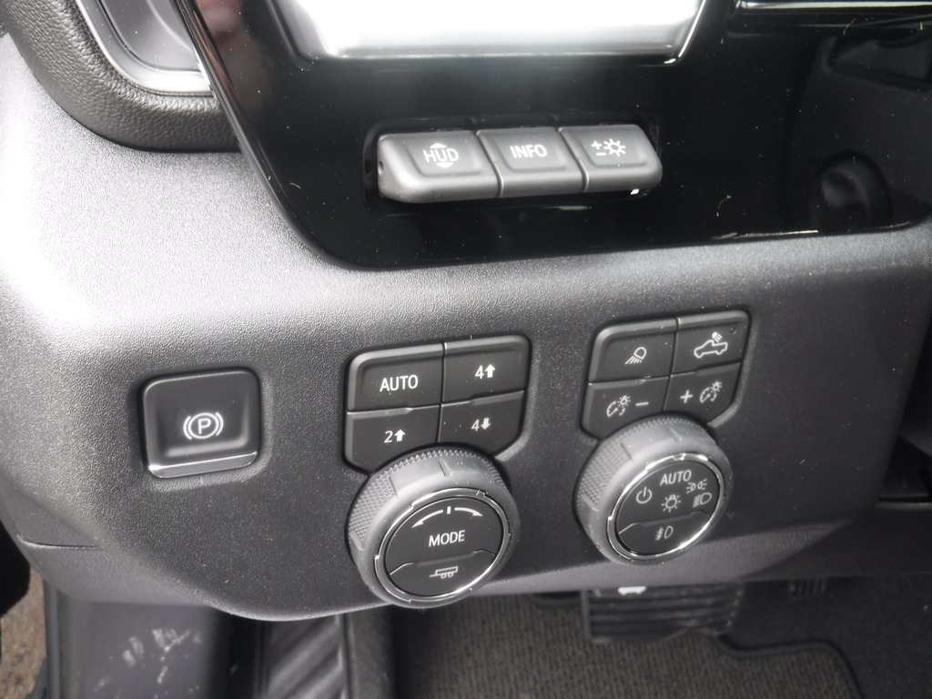 2026 Chevrolet Silverado 1500 image 27
