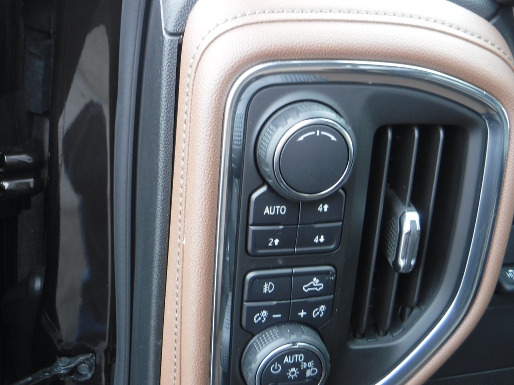 2019 Chevrolet Silverado 1500 image 25