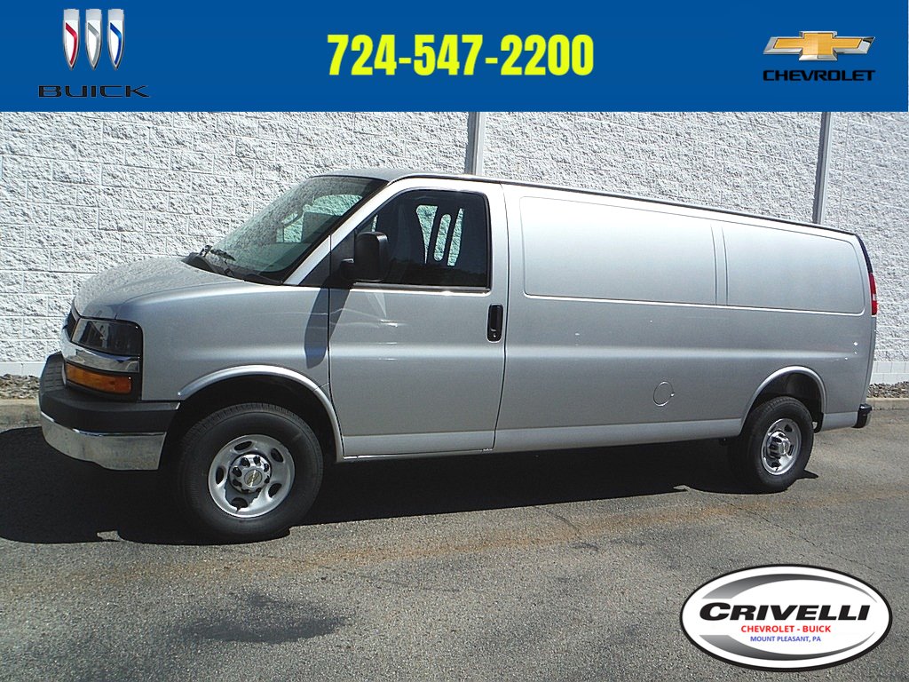 2026 Chevrolet Express image 2