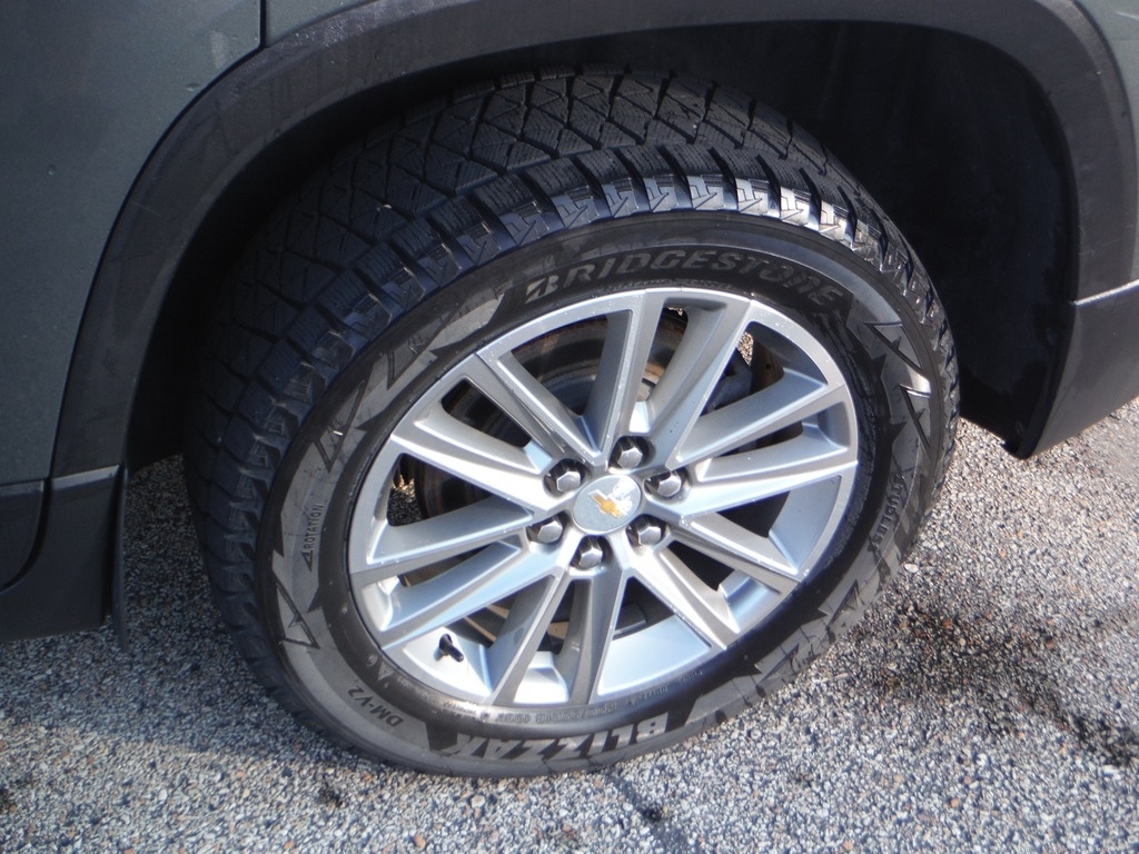 2023 Chevrolet Traverse image 3
