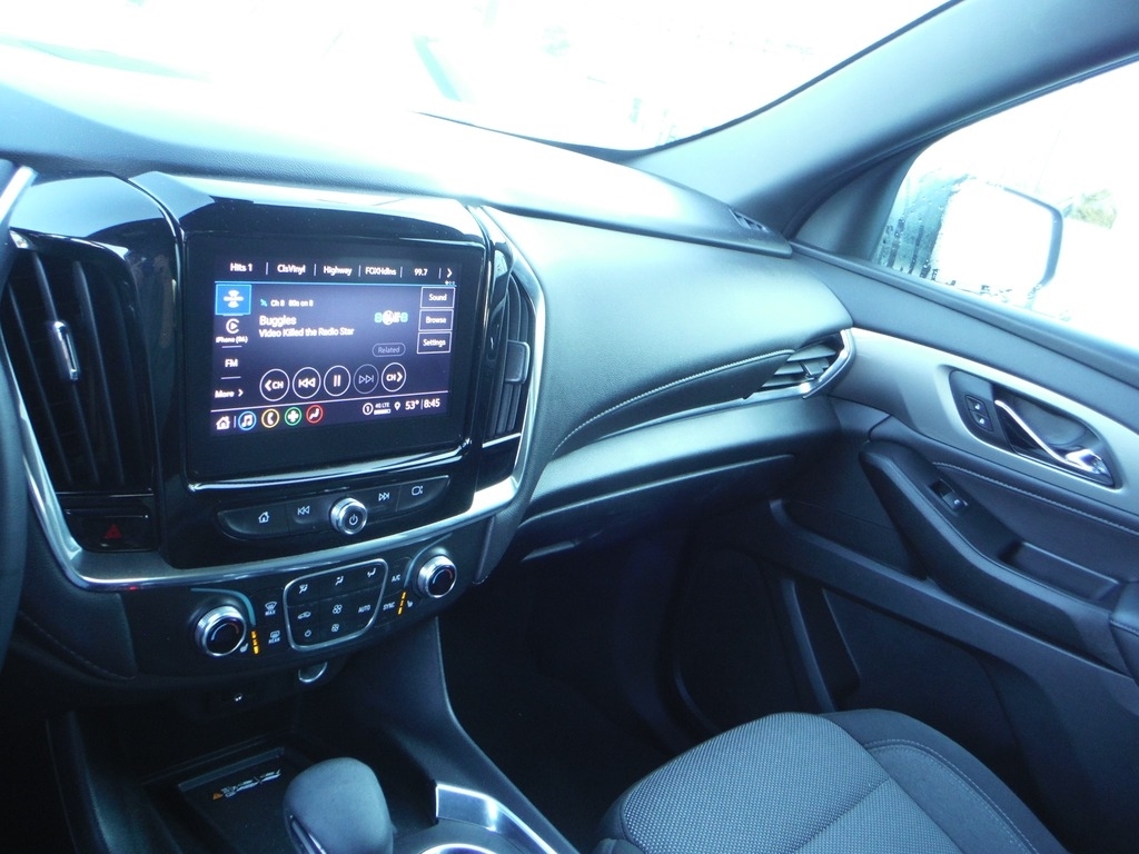 2023 Chevrolet Traverse image 25