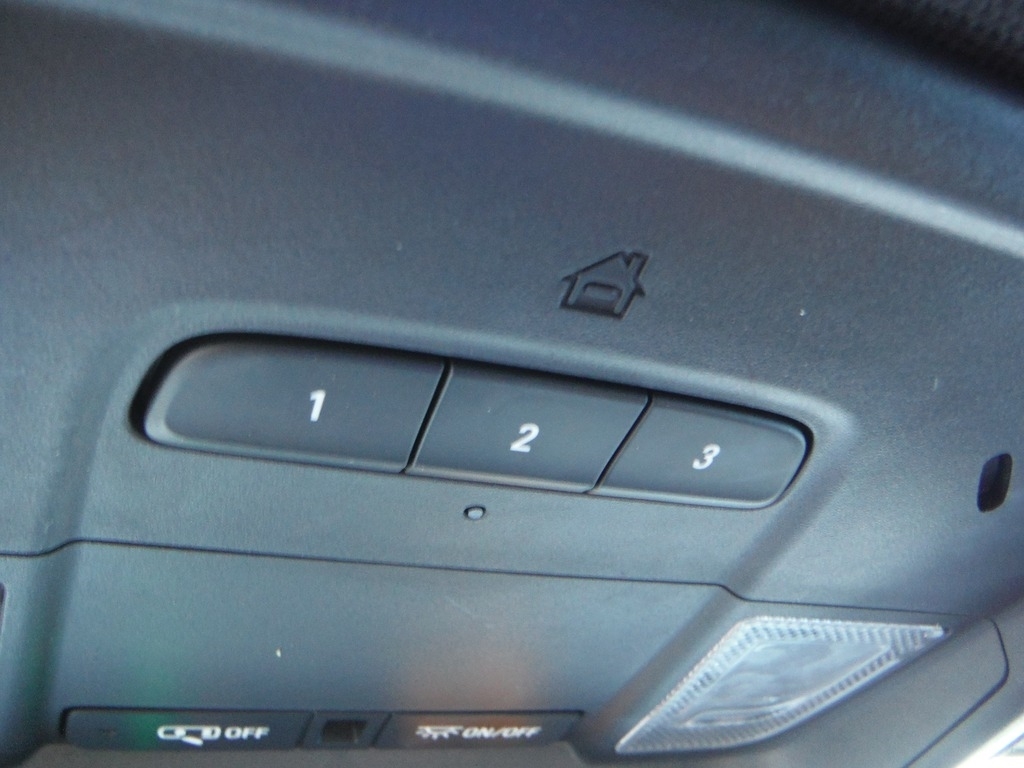 2023 Chevrolet Traverse image 34