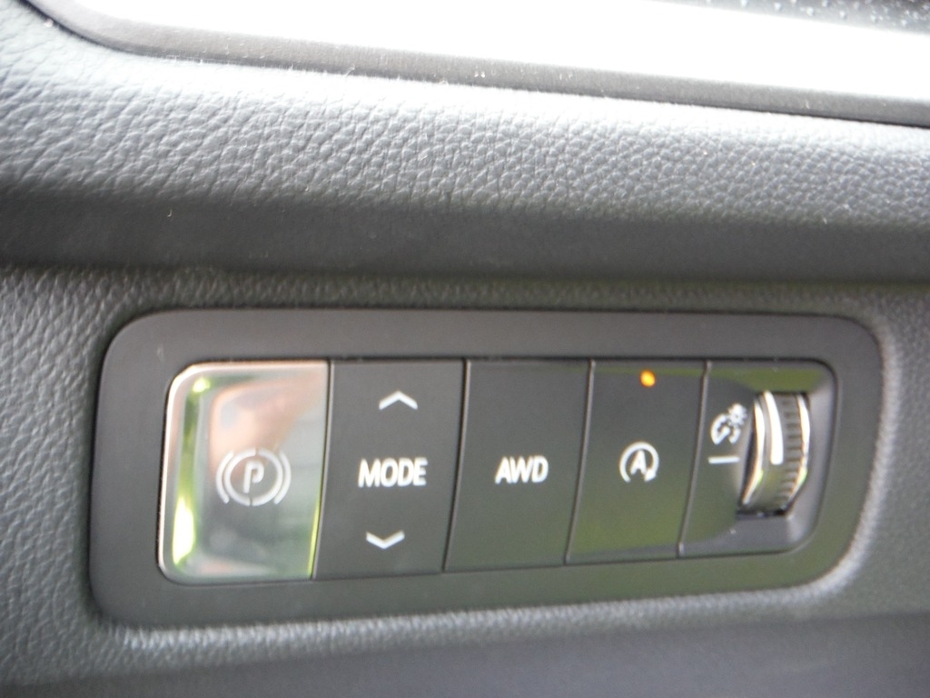 2025 Chevrolet Traverse image 13