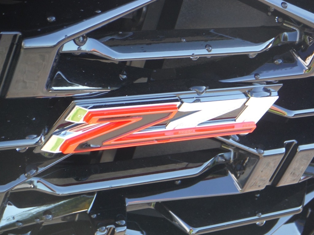 2027 Chevrolet Traverse image 7
