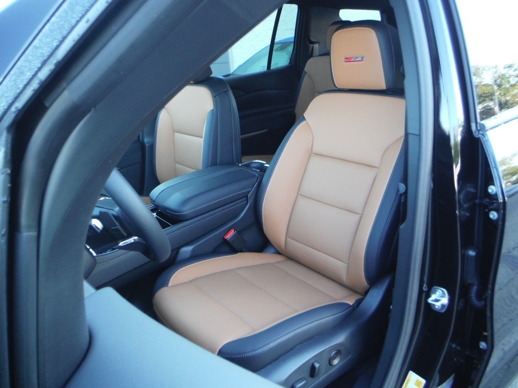 2027 Chevrolet Traverse image 17