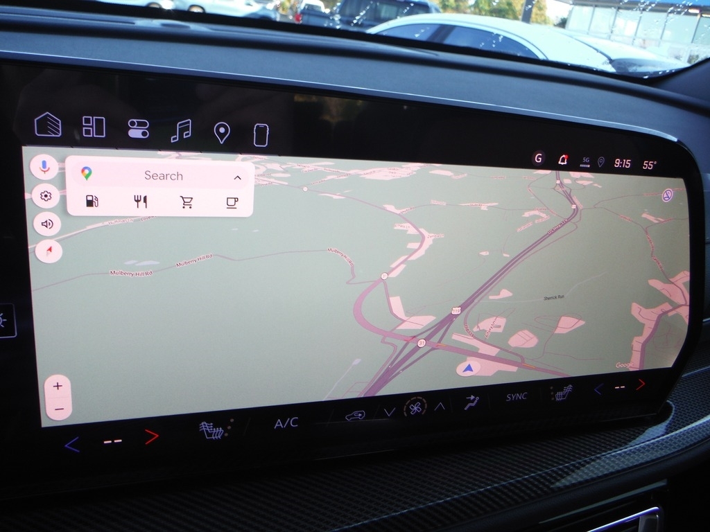 2027 Chevrolet Traverse image 25
