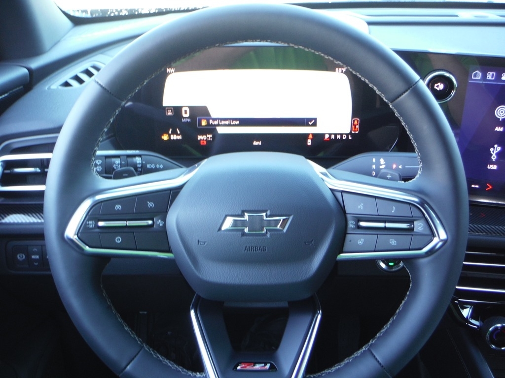2027 Chevrolet Traverse image 36