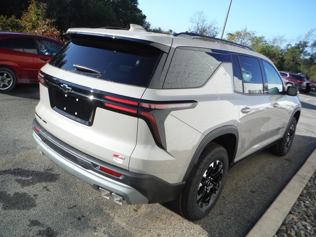 2027 Chevrolet Traverse image 9