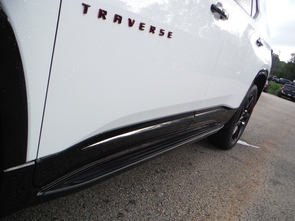 2020 Chevrolet Traverse image 4