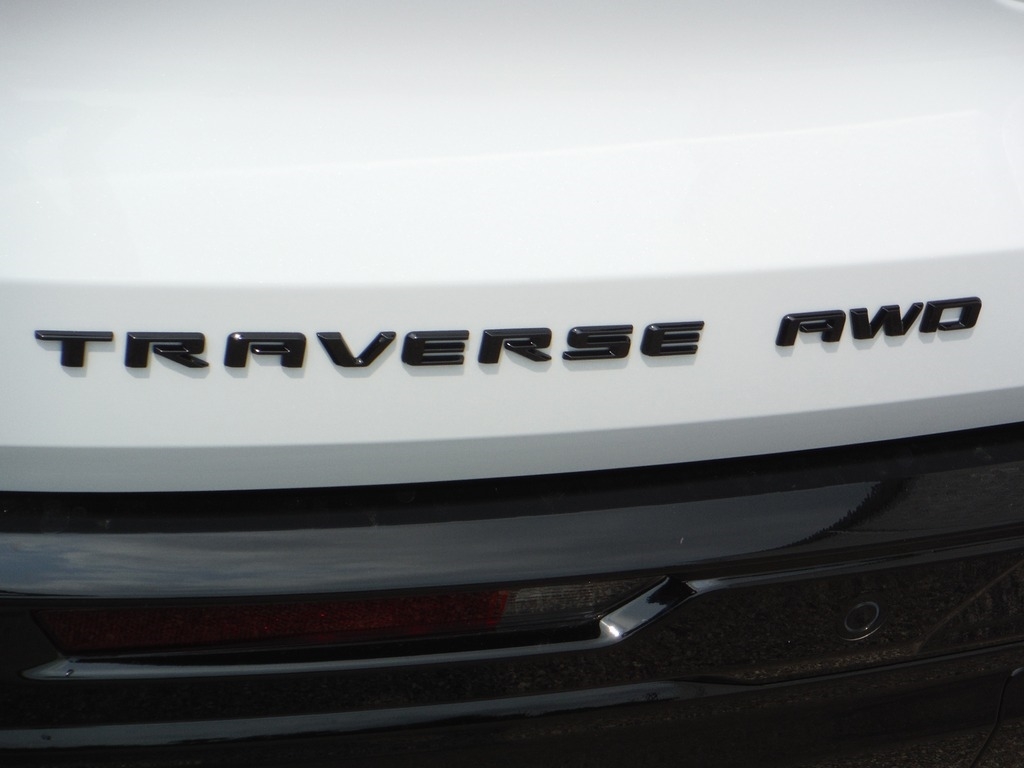 2026 Chevrolet Traverse image 13