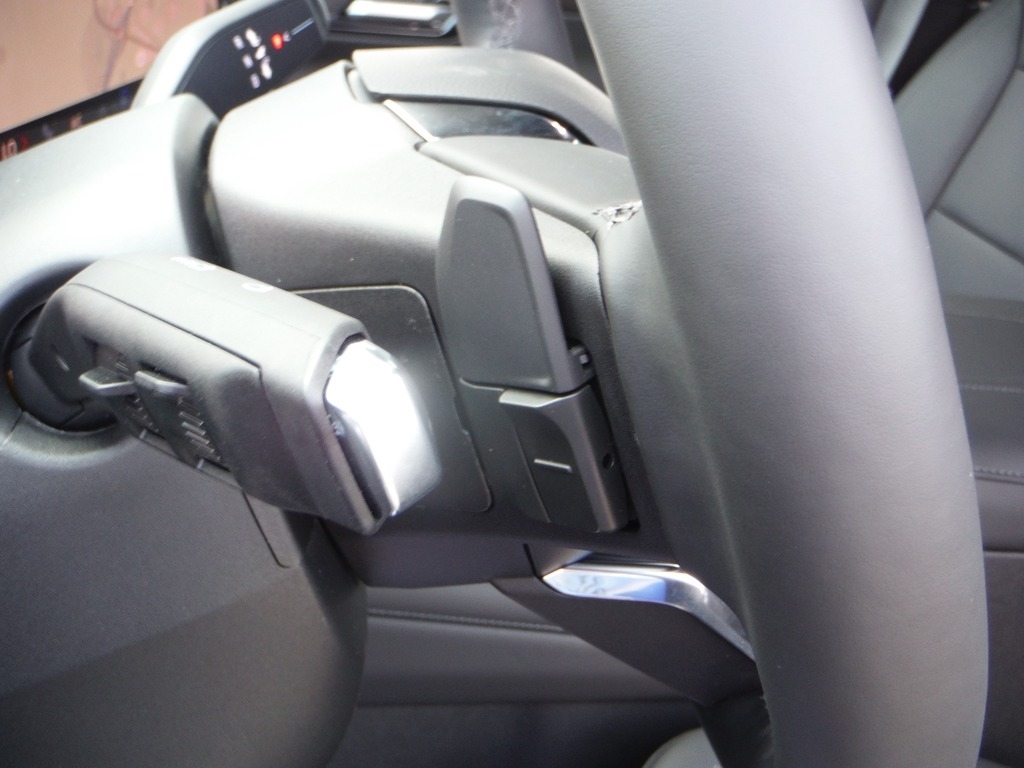 2026 Chevrolet Suburban image 14