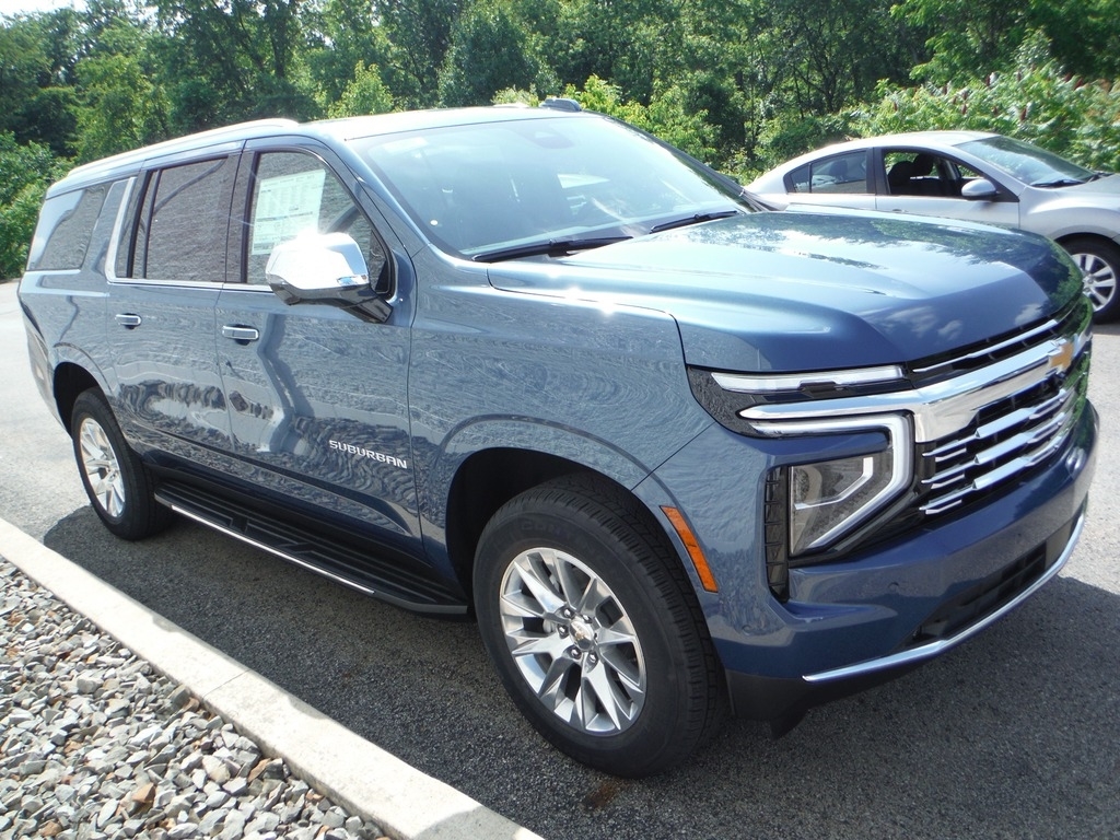 2026 Chevrolet Suburban image 8