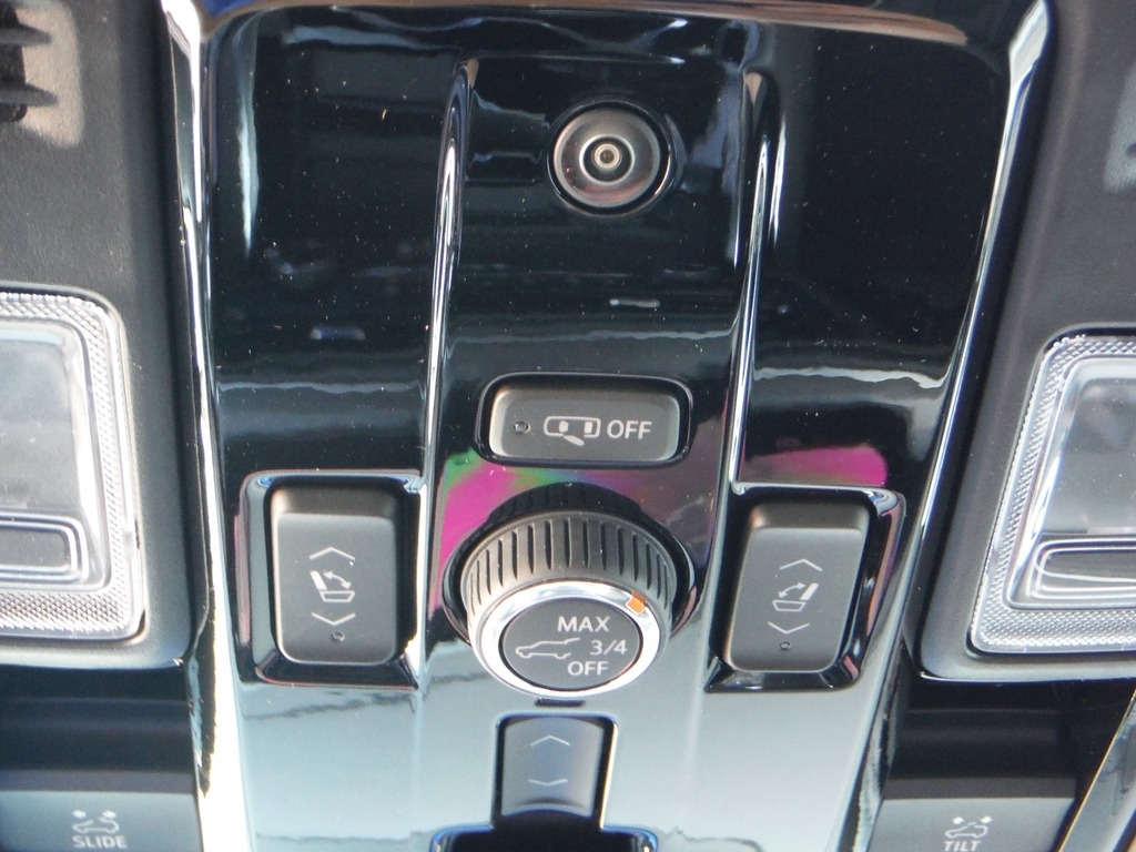 2026 Chevrolet Suburban image 35