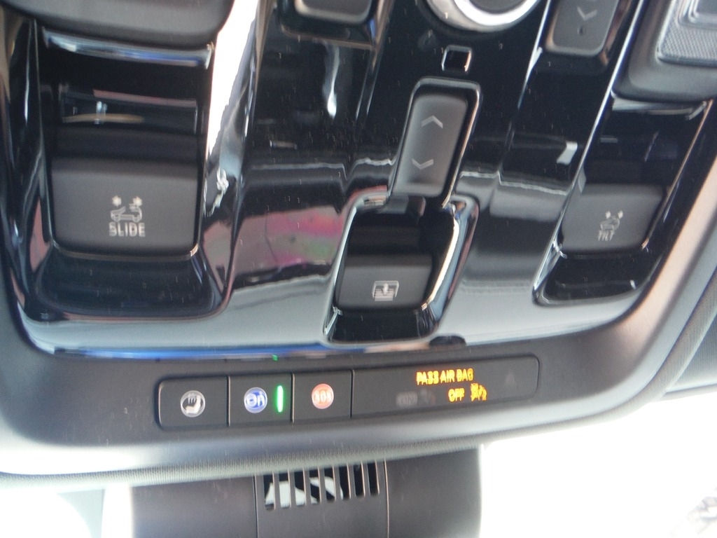 2026 Chevrolet Suburban image 36