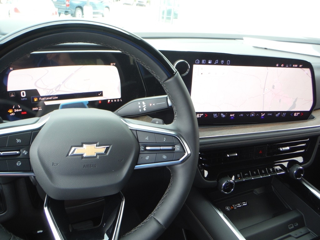 2026 Chevrolet Suburban image 28