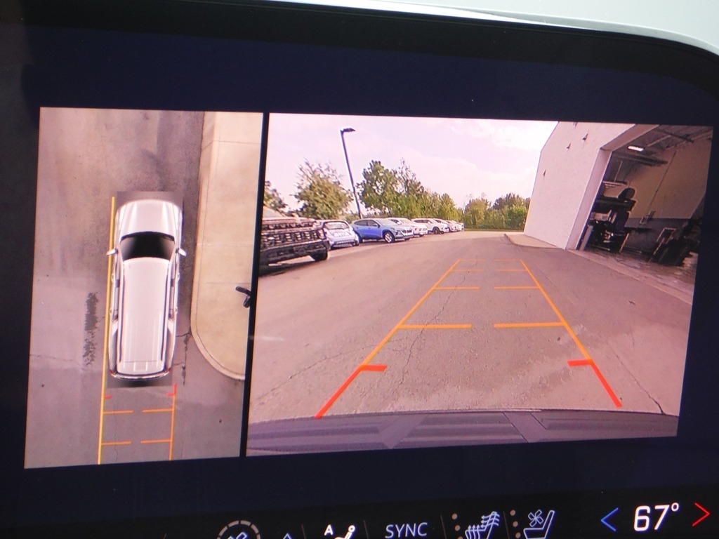 2026 Chevrolet Suburban image 30