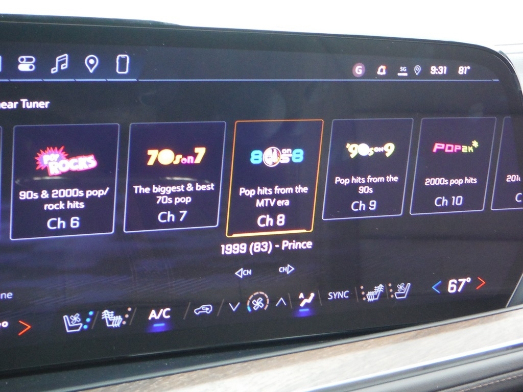 2026 Chevrolet Suburban image 35