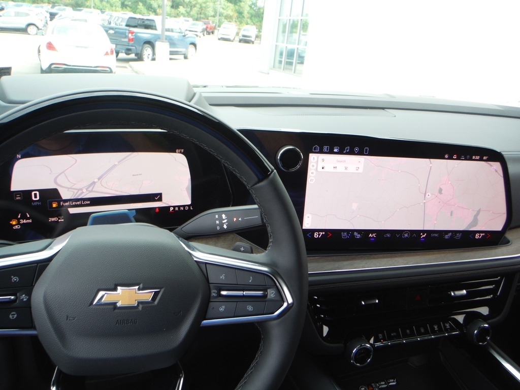 2026 Chevrolet Suburban image 46