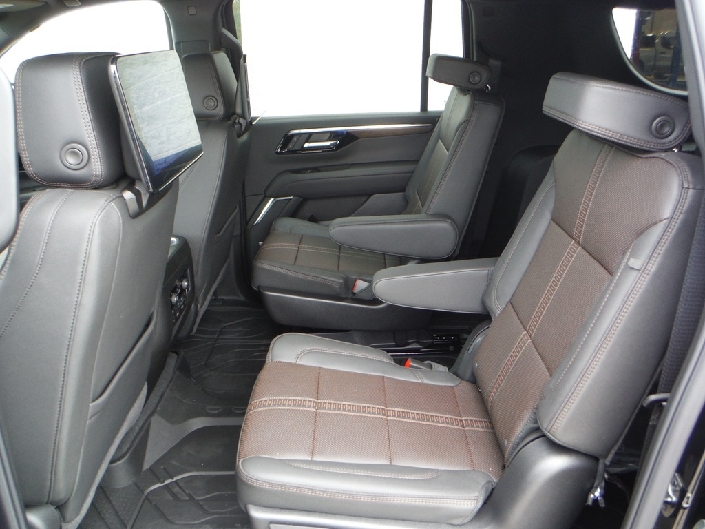 2026 Chevrolet Suburban image 53