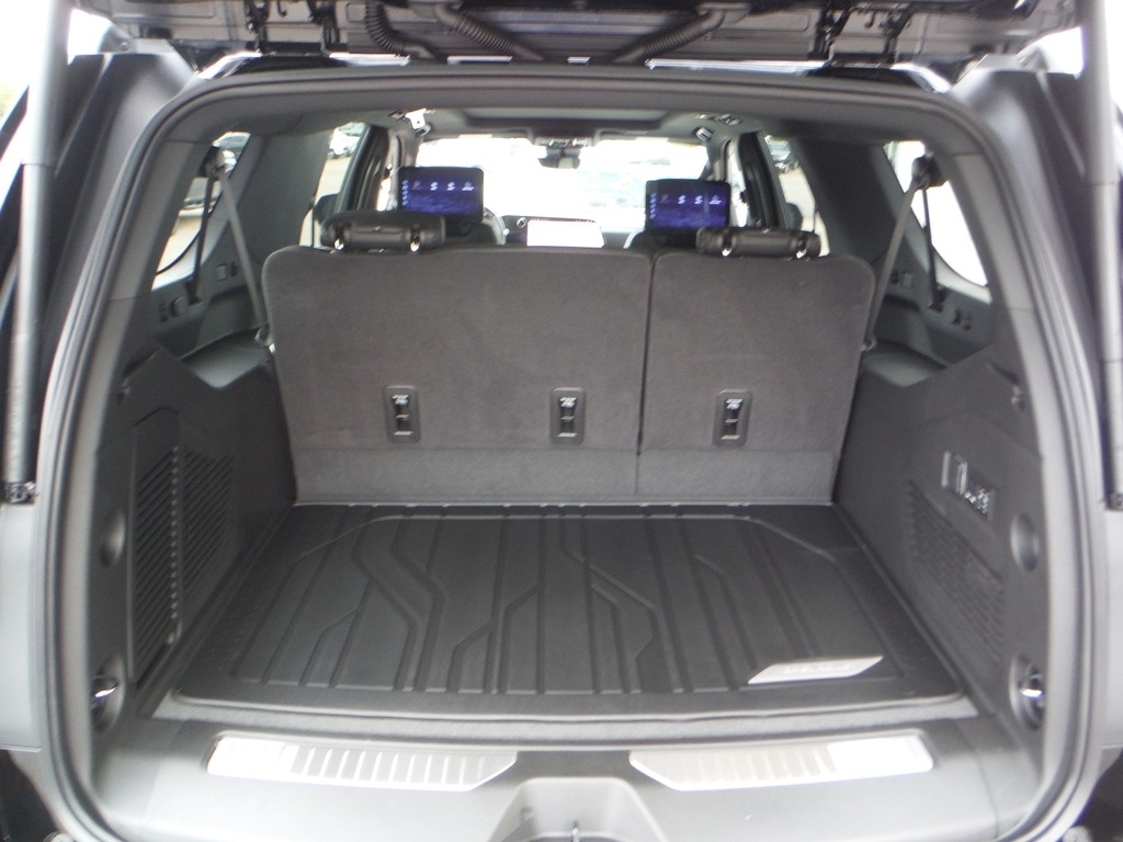 2026 Chevrolet Suburban image 61