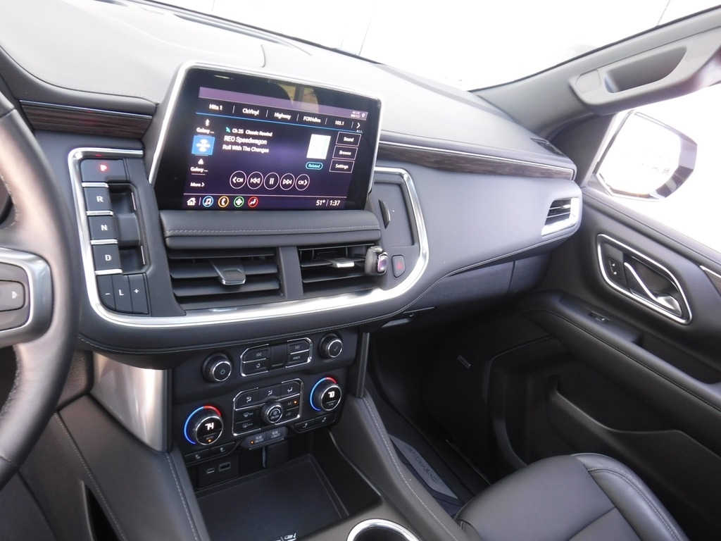 2021 Chevrolet Tahoe image 24
