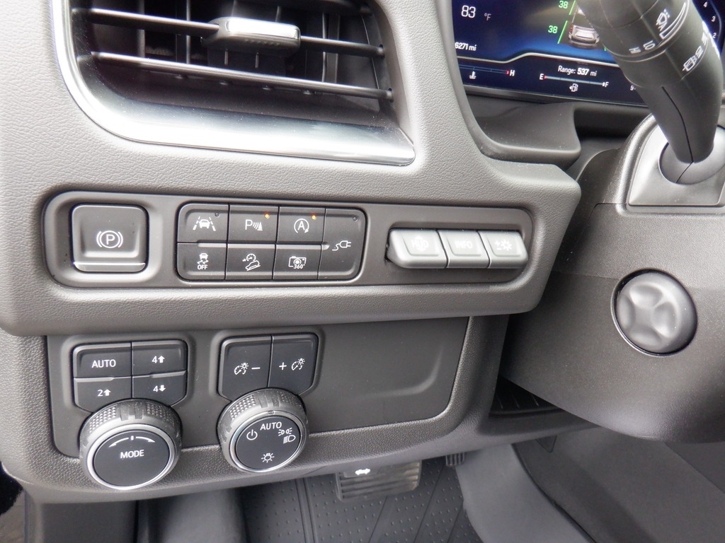 2022 Chevrolet Tahoe image 18