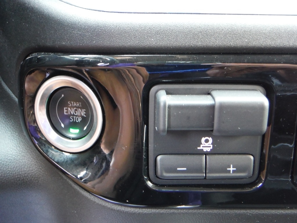 2025 Chevrolet Silverado 2500HD image 27