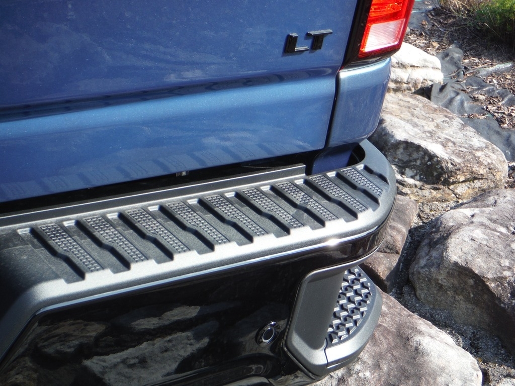 2026 Chevrolet Silverado 2500HD image 9