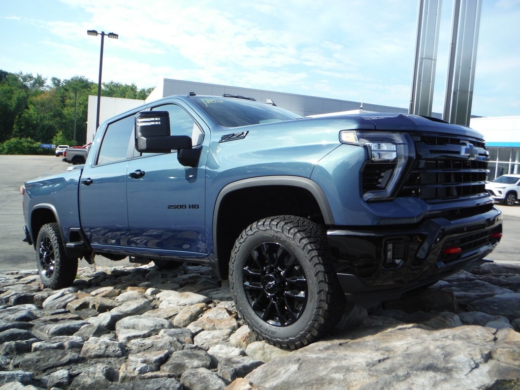 2026 Chevrolet Silverado 2500HD image 15