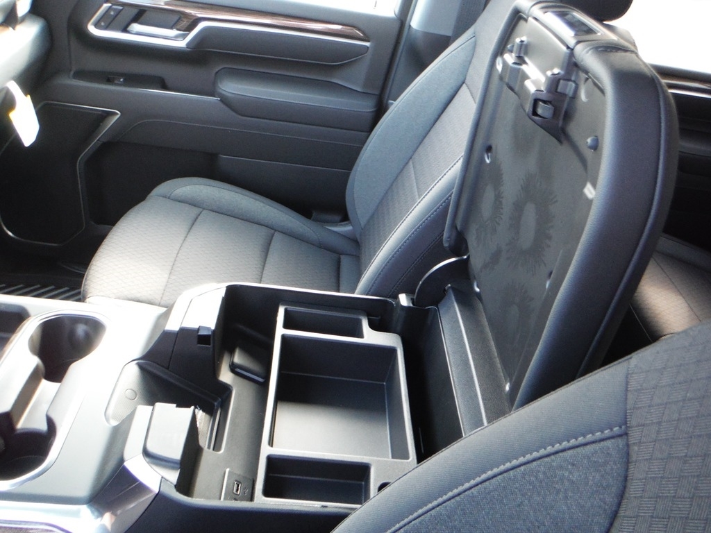 2026 Chevrolet Silverado 2500HD image 23