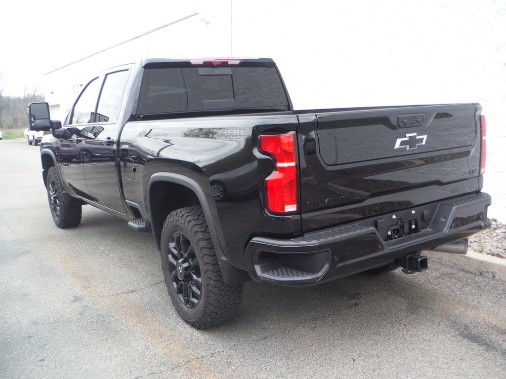 2026 Chevrolet Silverado 2500HD image 16