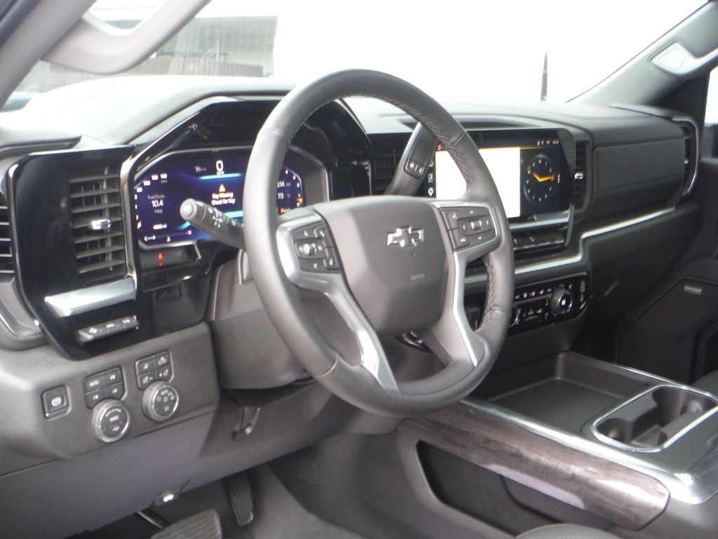 2026 Chevrolet Silverado 2500HD image 28