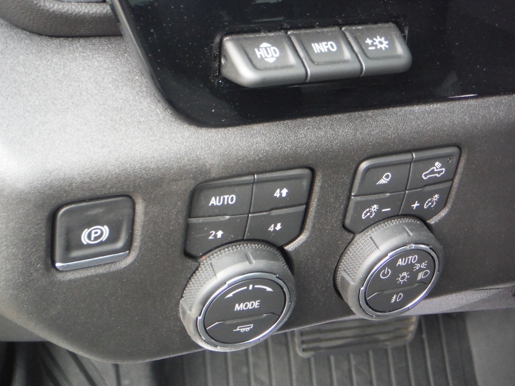 2026 Chevrolet Silverado 2500HD image 30