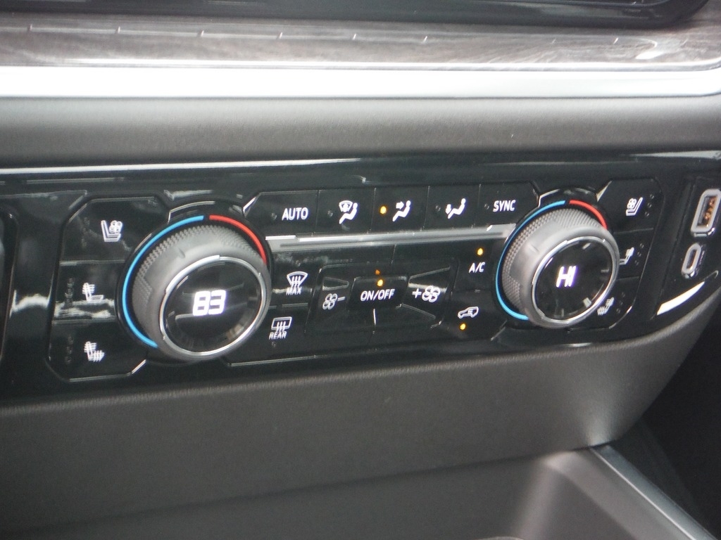 2026 Chevrolet Silverado 2500HD image 39