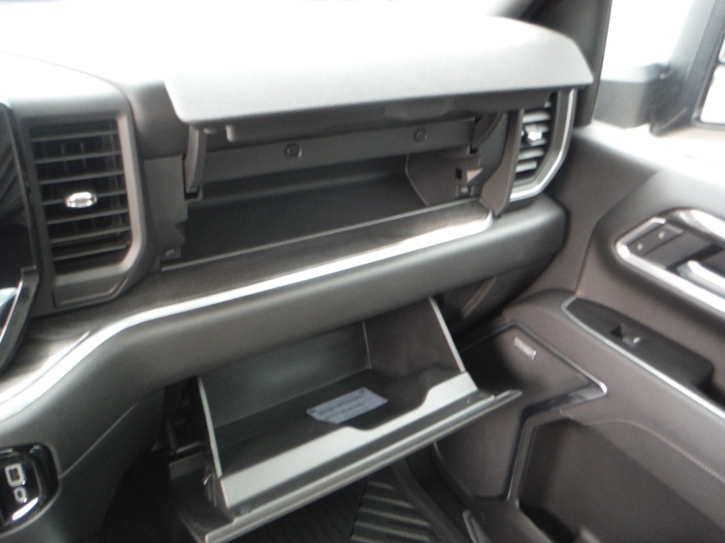 2026 Chevrolet Silverado 2500HD image 49