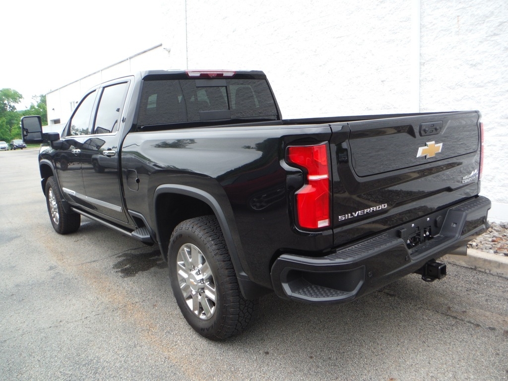 2026 Chevrolet Silverado 2500HD image 15