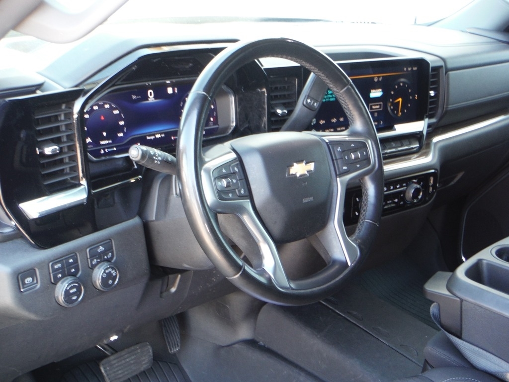 2023 Chevrolet Silverado 1500 image 21