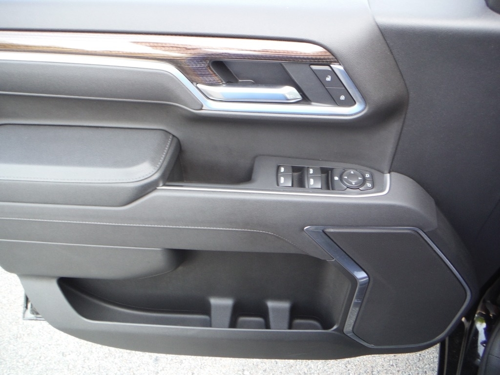 2026 Chevrolet Silverado 1500 image 19