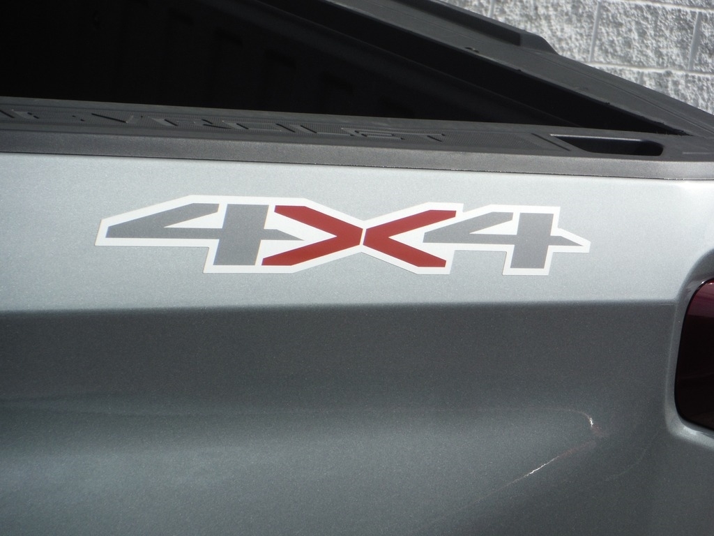 2026 Chevrolet Silverado 1500 image 4