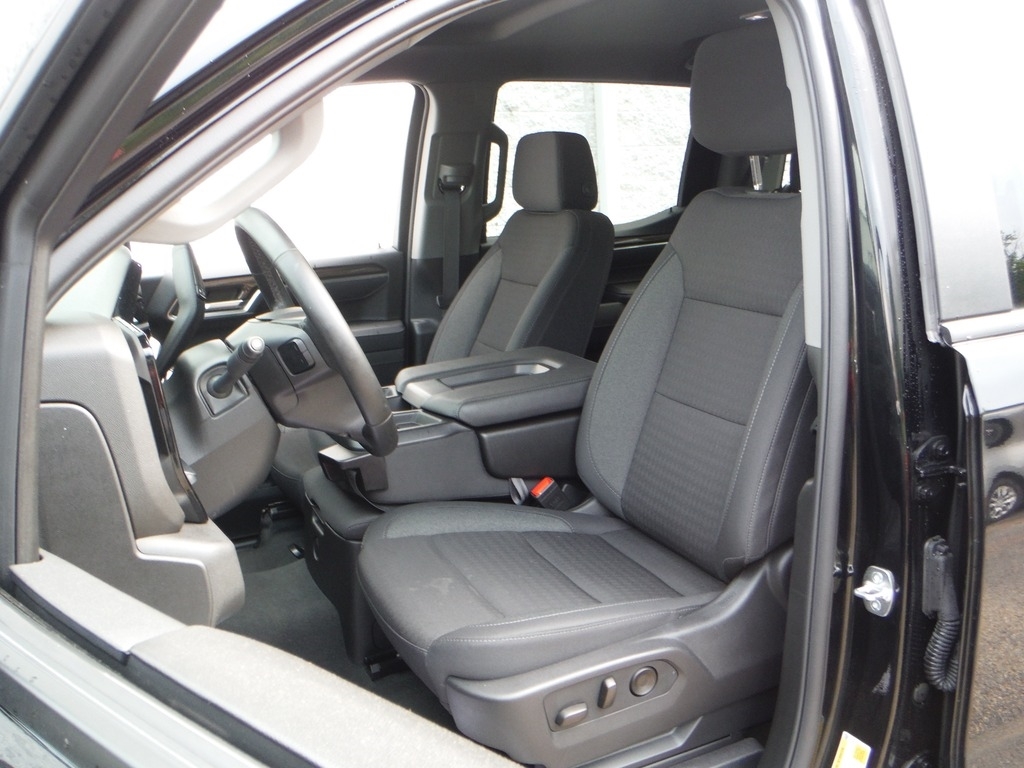 2026 Chevrolet Silverado 1500 image 21