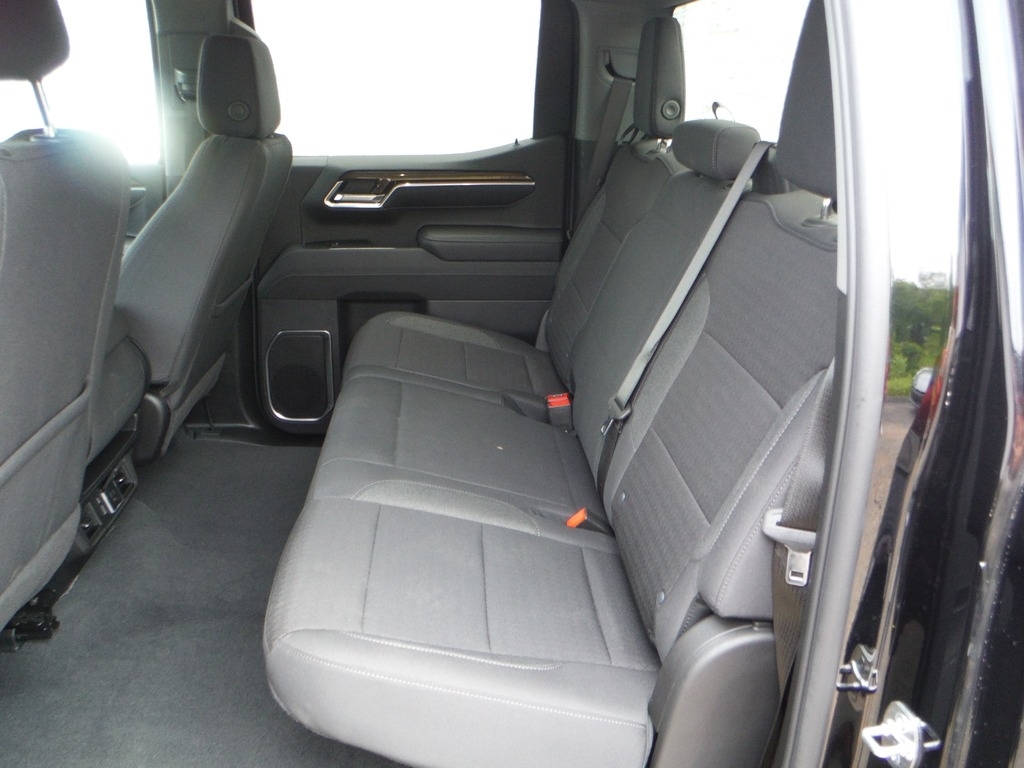 2026 Chevrolet Silverado 1500 image 44