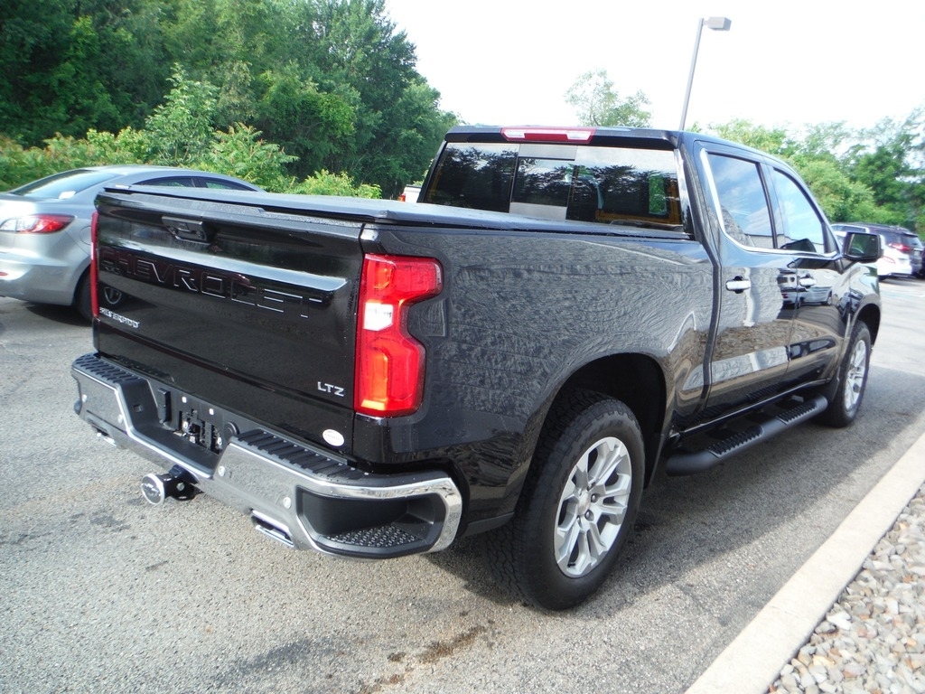 2025 Chevrolet Silverado 1500 image 12
