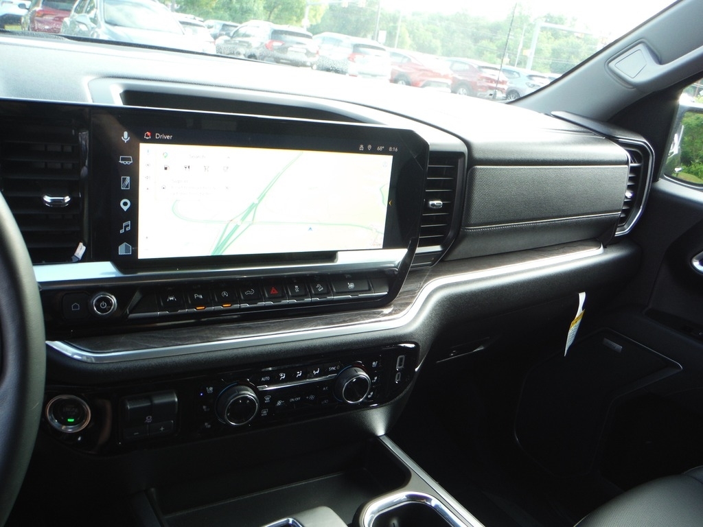 2025 Chevrolet Silverado 1500 image 39