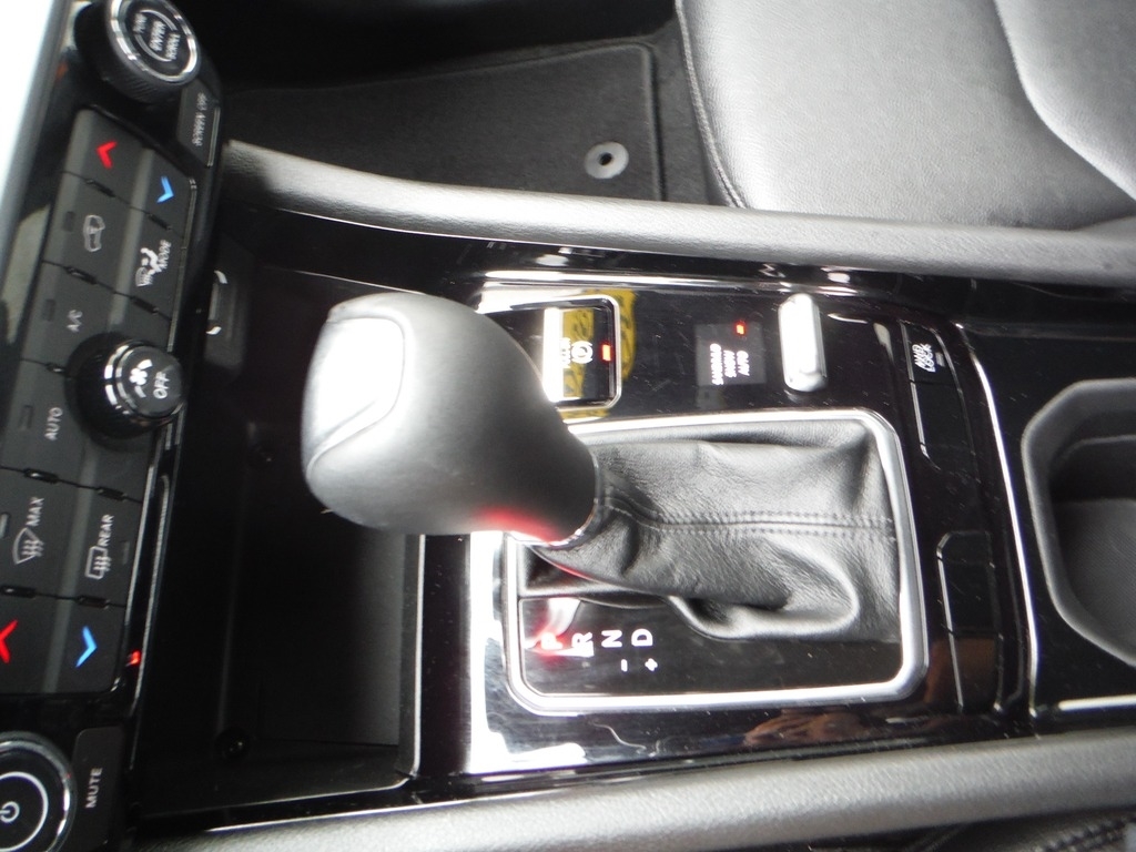 2026 Jeep Compass image 19